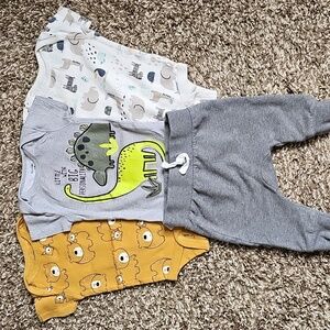 Gerber Baby Boy 0-3M Bundle - Set of 3 Bodysuits & Matching Joggers